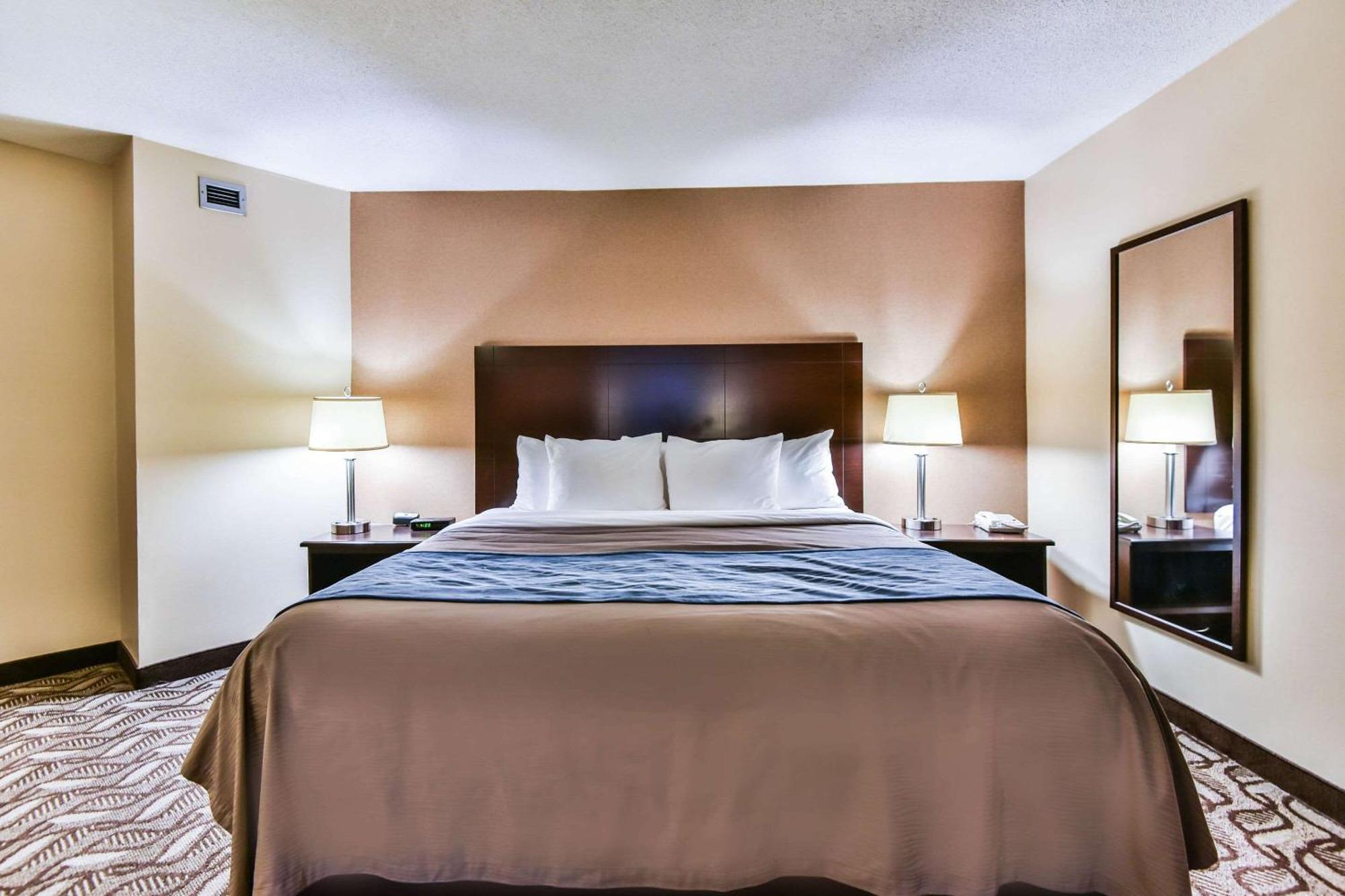 ווינדזור Comfort Inn & Suites Ambassador Bridge מראה חיצוני תמונה