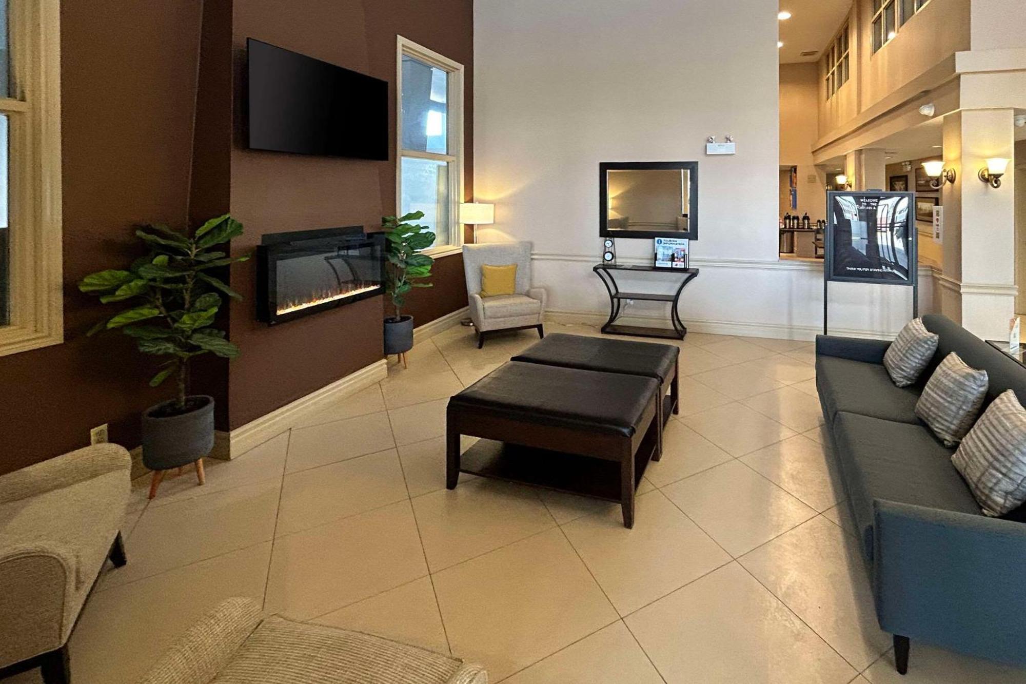 ווינדזור Comfort Inn & Suites Ambassador Bridge מראה חיצוני תמונה