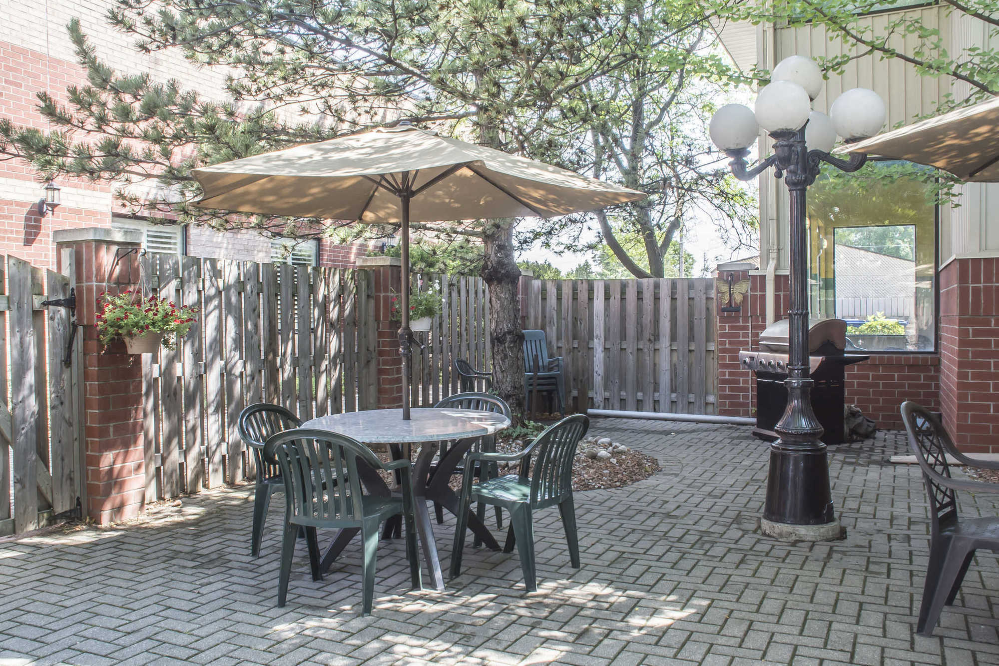ווינדזור Comfort Inn & Suites Ambassador Bridge שירותים תמונה